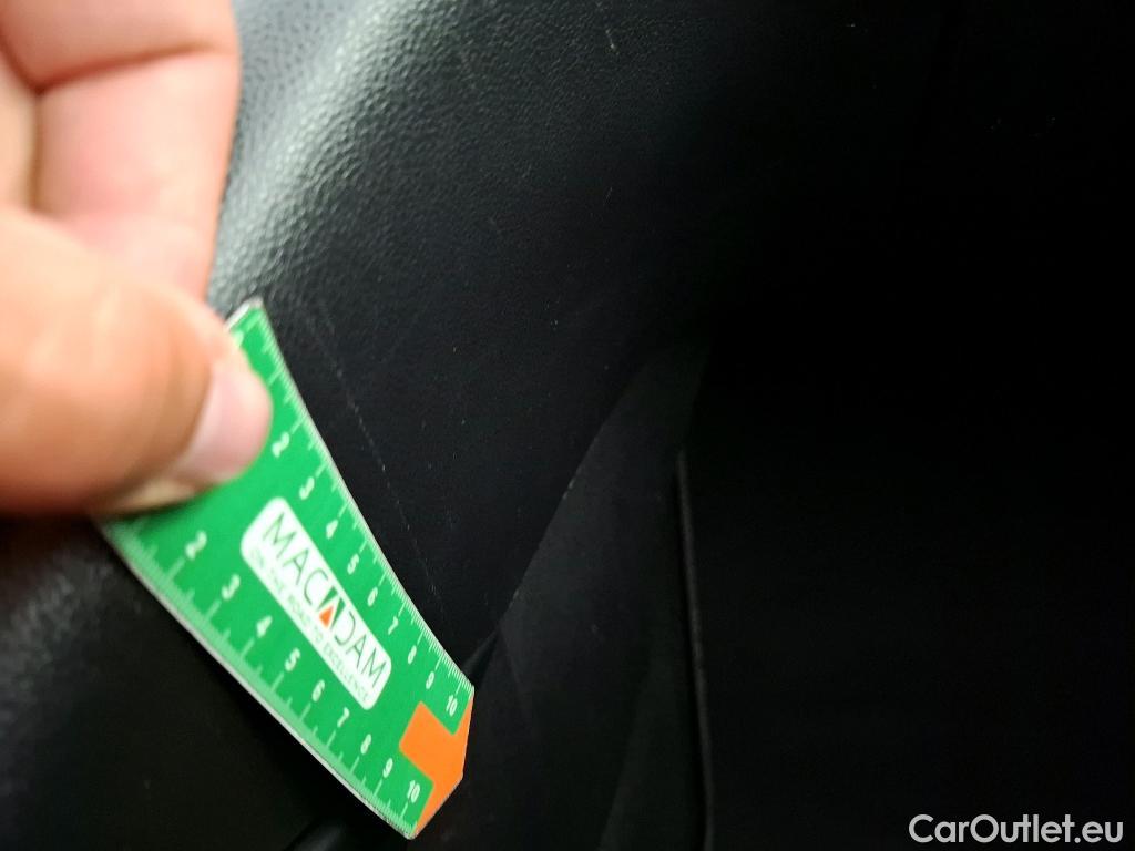  Renault  Megane  IV Estate Business 1.5 dCi 115CV BVA7 E6d / VO RECONDITIONNE - PHOTOS AVANT RECONDITIONNEMENT #2