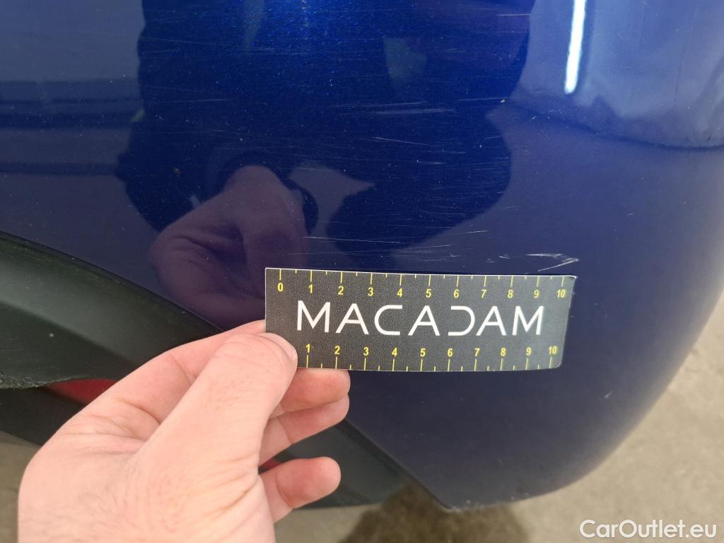  Toyota  Yaris TOYOTA  Hybride / 2019 / 5P / Berline Hybride 116h Dynamic Business Stage Acad #19