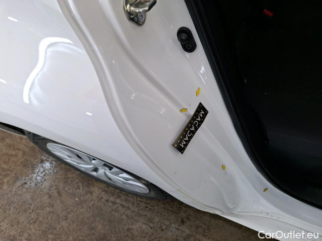  Toyota  Yaris TOYOTA  Hybride / 2019 / 5P / Berline Hybride 116h Dynamic Business Beyond Zer #15