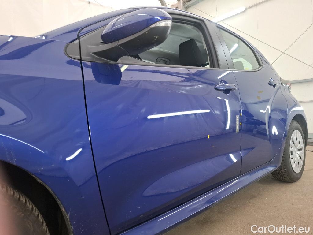  Toyota  Yaris TOYOTA  Hybride / 2019 / 5P / Berline Hybride 116h Dynamic Business Stage Acad #28