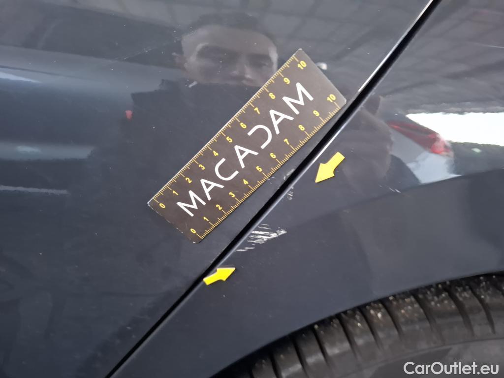  Volkswagen  Golf  VOLKSWAGEN / 2020 / 5P / Berline 1.0 eTSI OPF 110 DSG7 Life Business #37