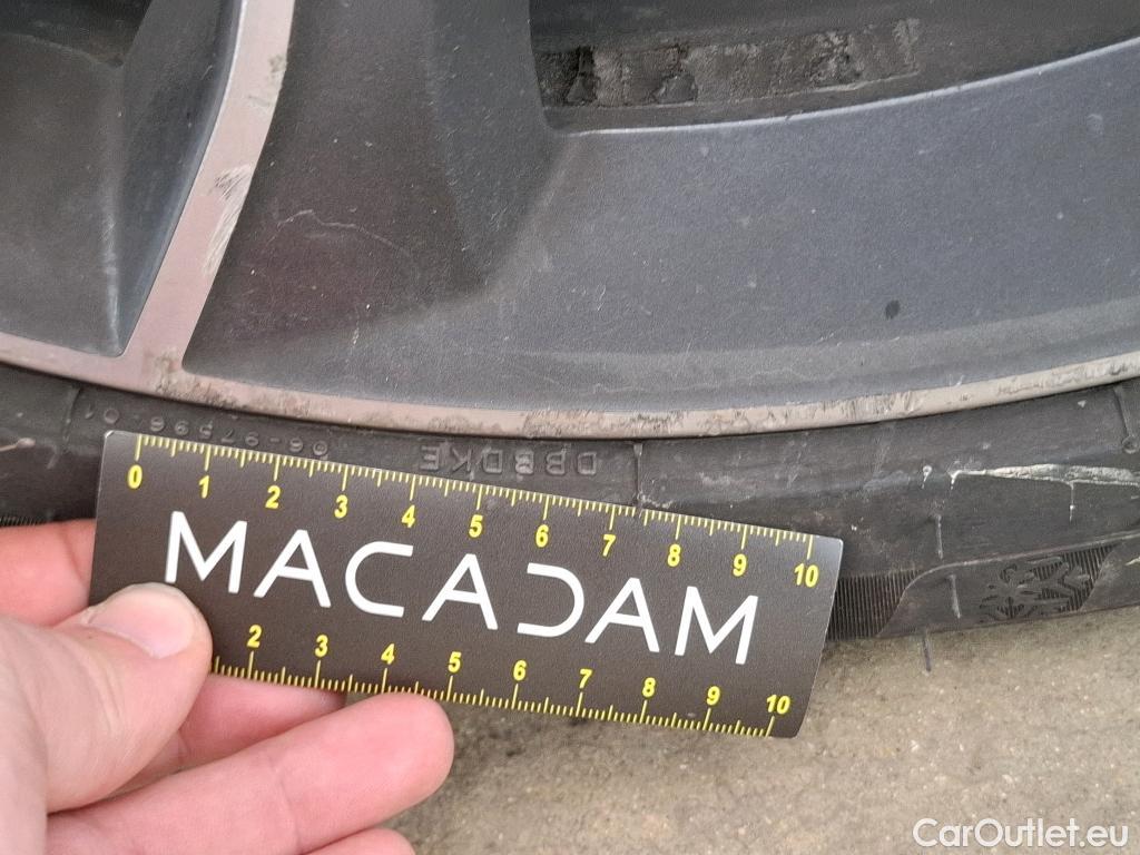  Bmw  Serie 1 Série 1 Berline 118 i Edition Sport 1.5 135CV BVA7 E6d #9