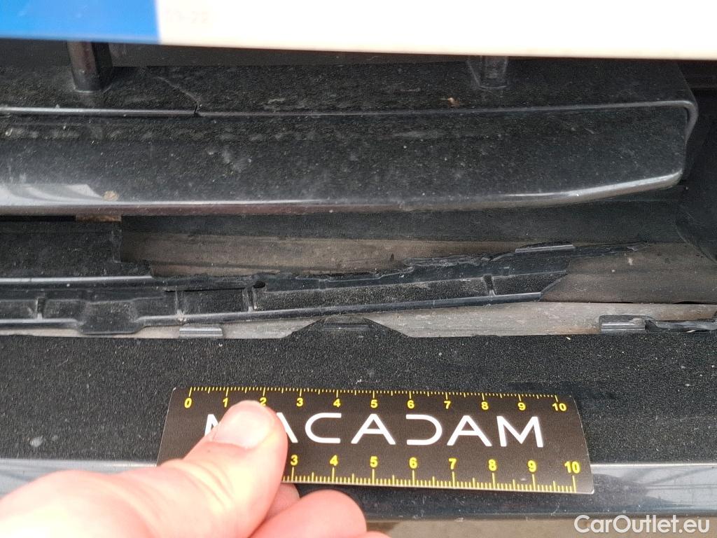  Bmw  Serie 1 Série 1 Berline 118 i Edition Sport 1.5 135CV BVA7 E6d #2