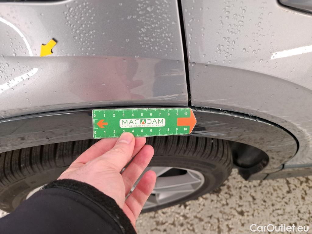  Audi  Q2  35 TFSI Design Luxe 1.5 TFSI 150CV BVA7 E6d #3