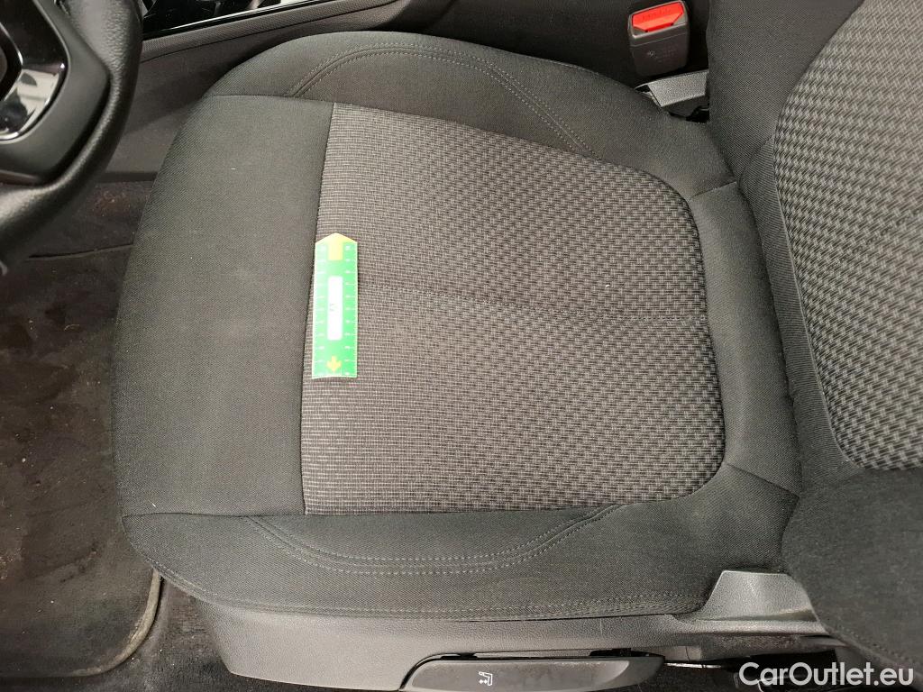  Bmw  Serie 1 BMW Série 1 / 2019 / 5P / Berline 116d DKG7 Business Design #24