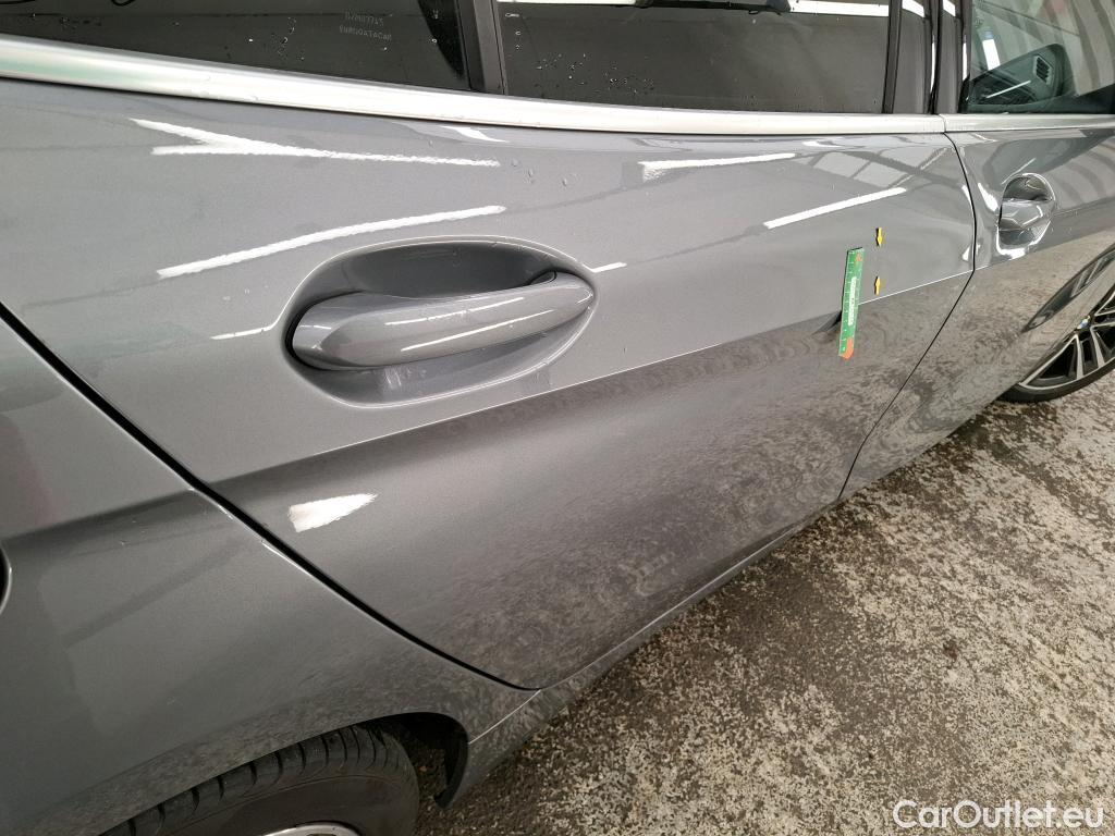  Bmw  Serie 1 BMW Série 1 / 2019 / 5P / Berline 116d DKG7 Business Design #20