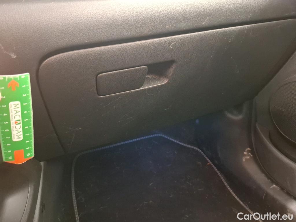  Hyundai  Konna Kona Executive Hybrid 2WD 1.6 GDI 140CV BVA6 E6d #65