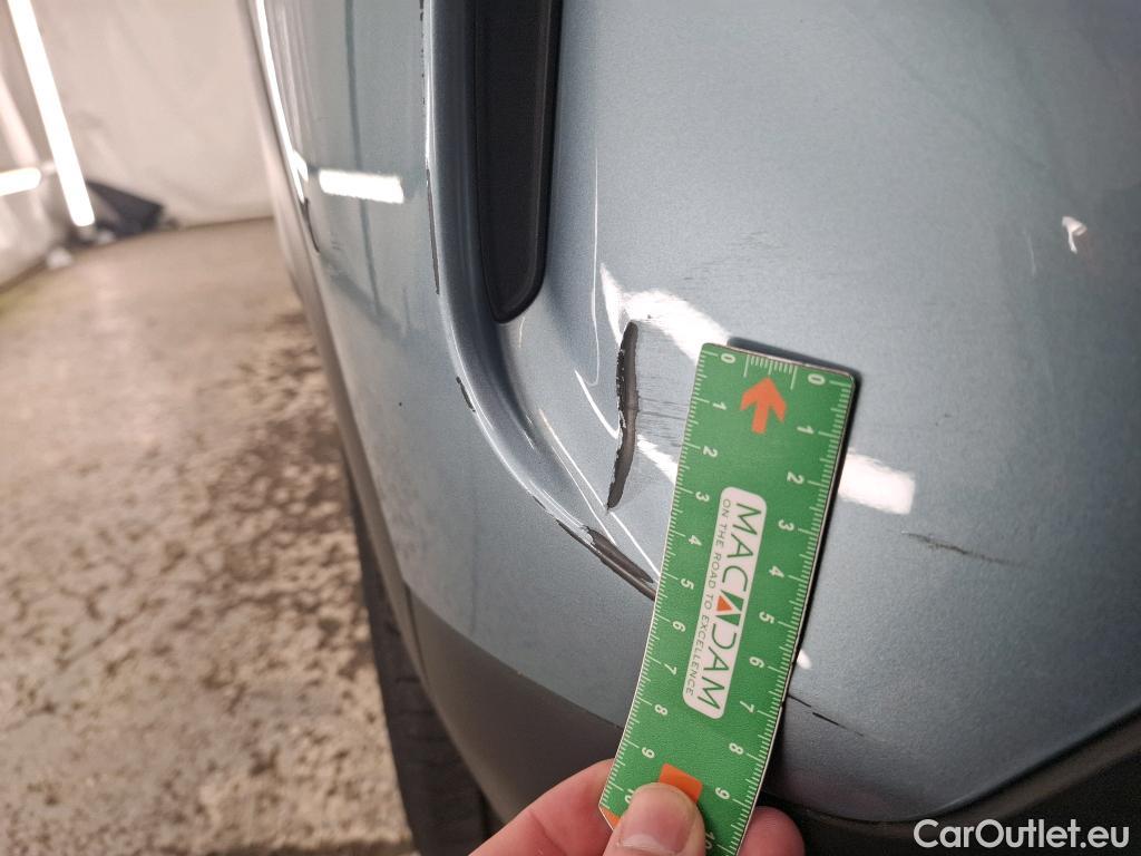  Citroen  C4  Berline Shine Pack 1.2 PureTech 130CV BVA8 E6d #6