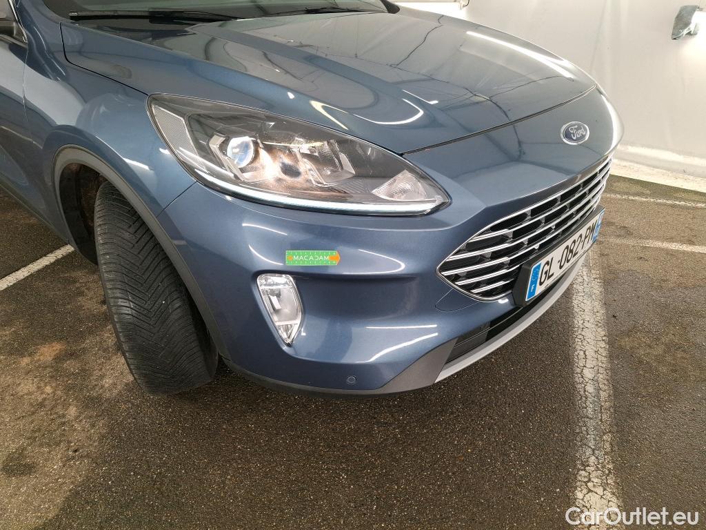  Ford  Kuga FORD  / 2019 / 5P / SUV 2.5 190 hybrid Flexifuel Pshift Titanium #1