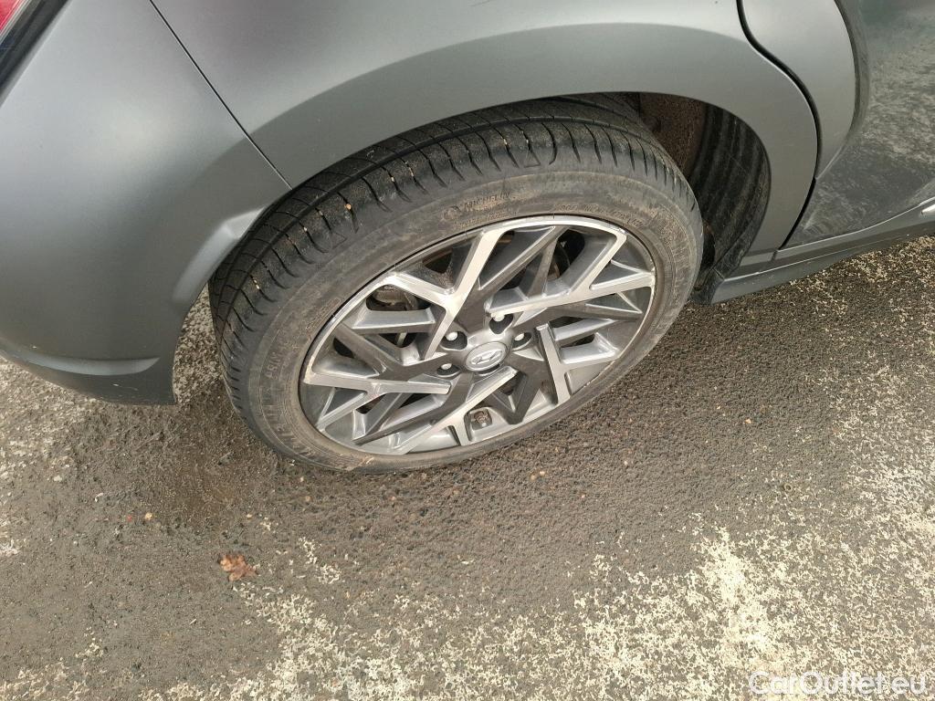  Hyundai  Konna Kona Executive Hybrid 2WD 1.6 GDI 140CV BVA6 E6d #45