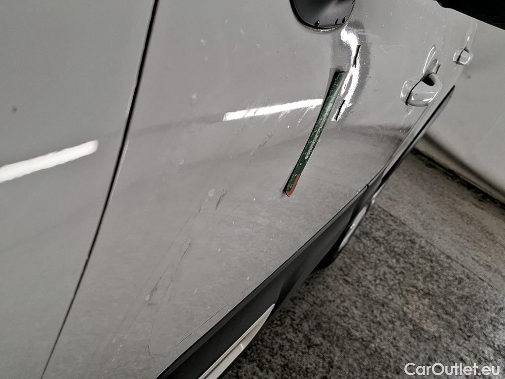  Citroen  C3 CITROEN  Société / 2020 / 5P / Berline / VU PureTech 83 S&S BVM Feel Nav #4