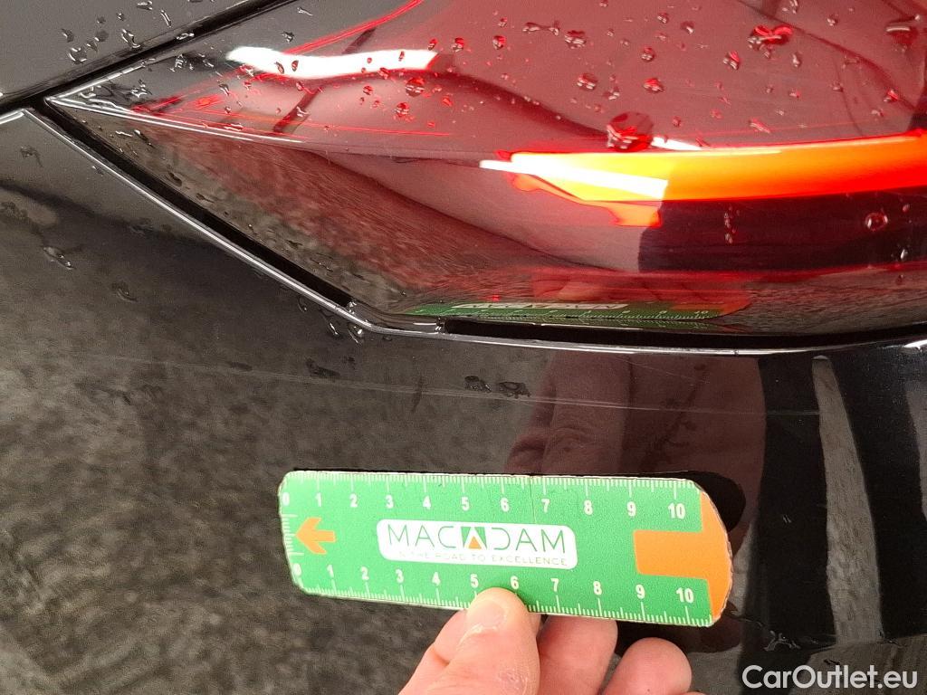  Citroen  C4 CITROEN  X / 2022 / 4P / Berline PureTech 130 S&S EAT8 Feel Pack #28