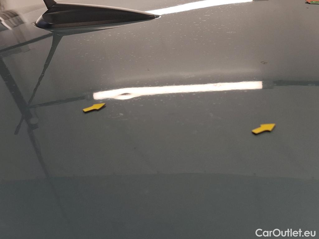  Citroen  C4  Berline Shine Pack 1.2 PureTech 130CV BVA8 E6d #17