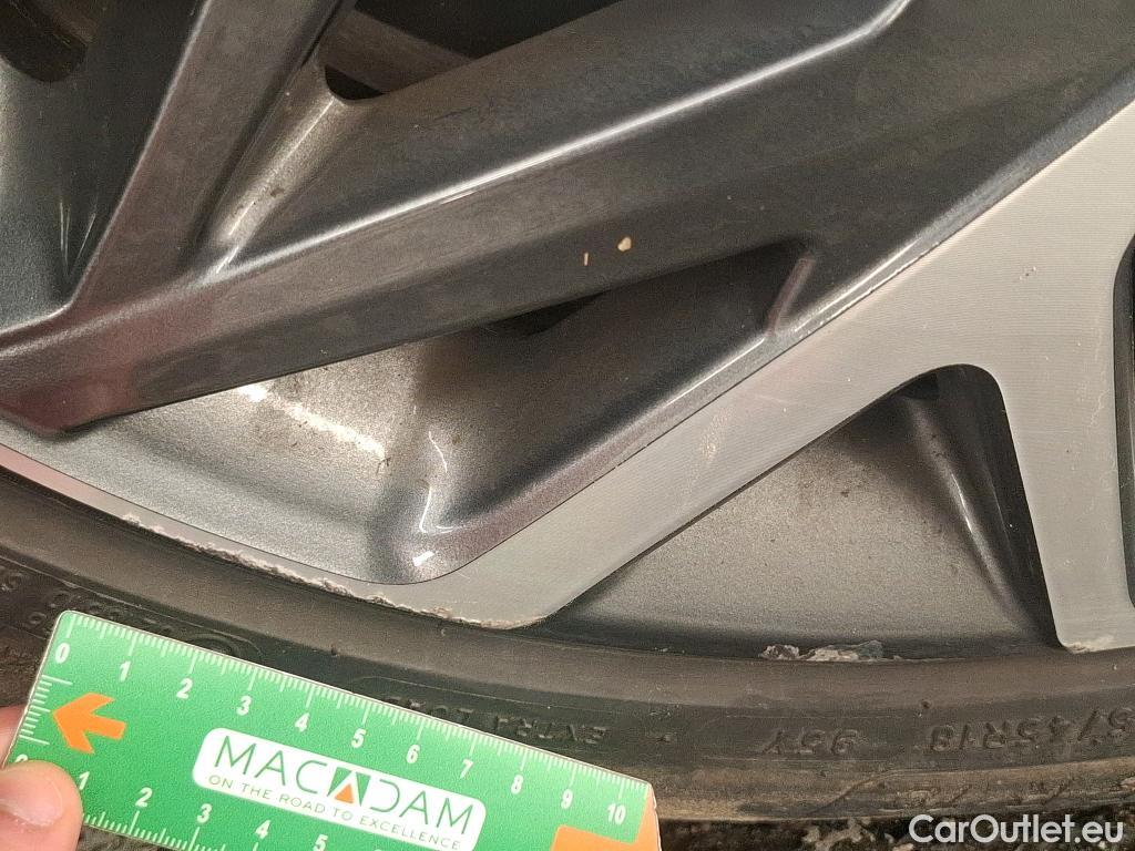  Hyundai  Konna Kona Executive Hybrid 2WD 1.6 GDI 140CV BVA6 E6d #44