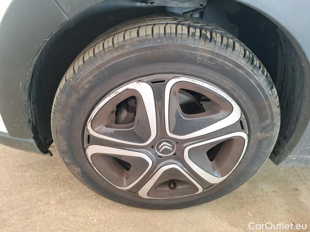  Citroen  C3  Feel Pack 1.2 PureTech 80CV BVM5 E6d #33