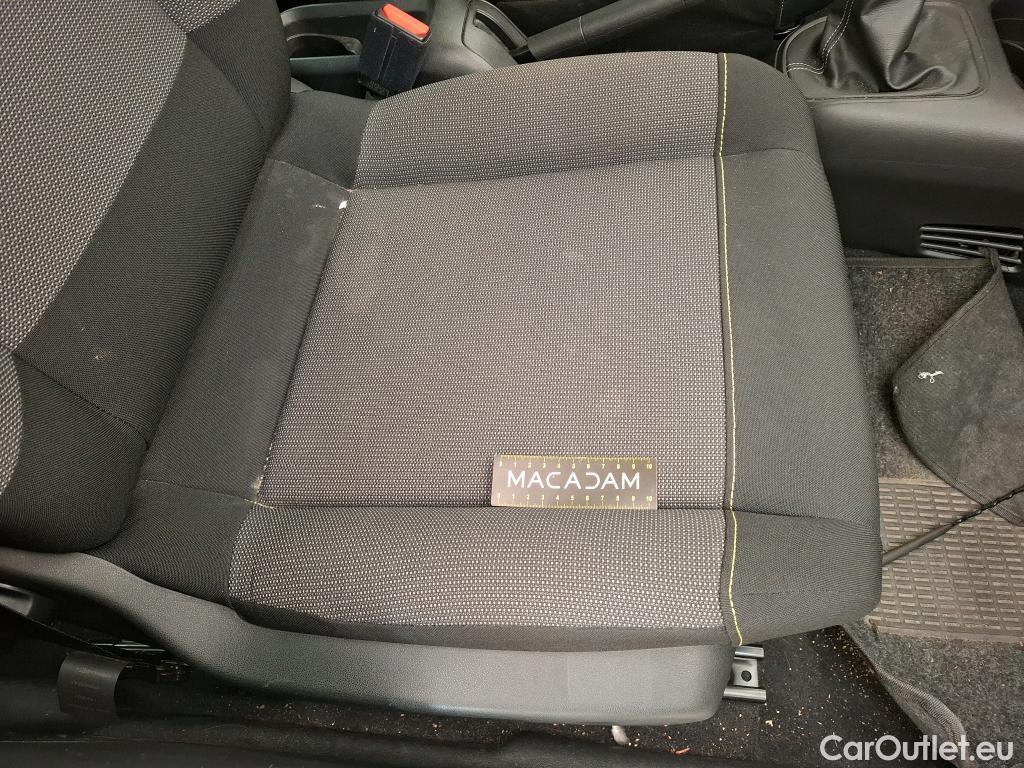  Citroen  C3  Feel Pack 1.2 PureTech 80CV BVM5 E6d #38