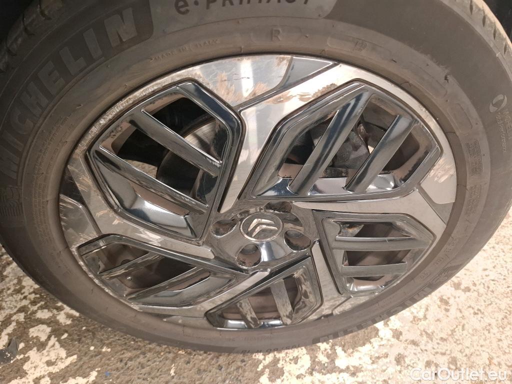  Citroen  C4  Berline Shine Pack 1.2 PureTech 130CV BVA8 E6d #31