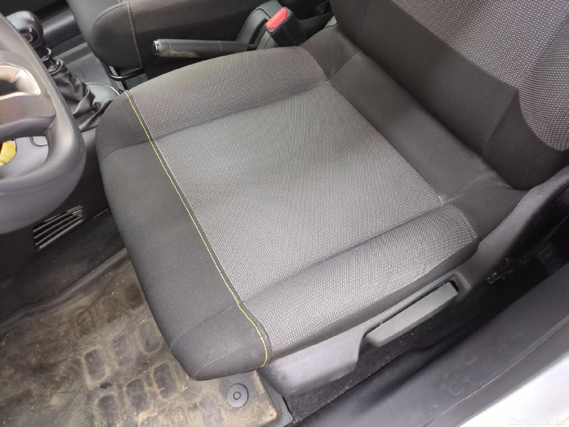  Citroen  C3  Société / 2020 / 5P / Berline / VU BlueHDi 100 S&S BVM6 Feel Nav #2