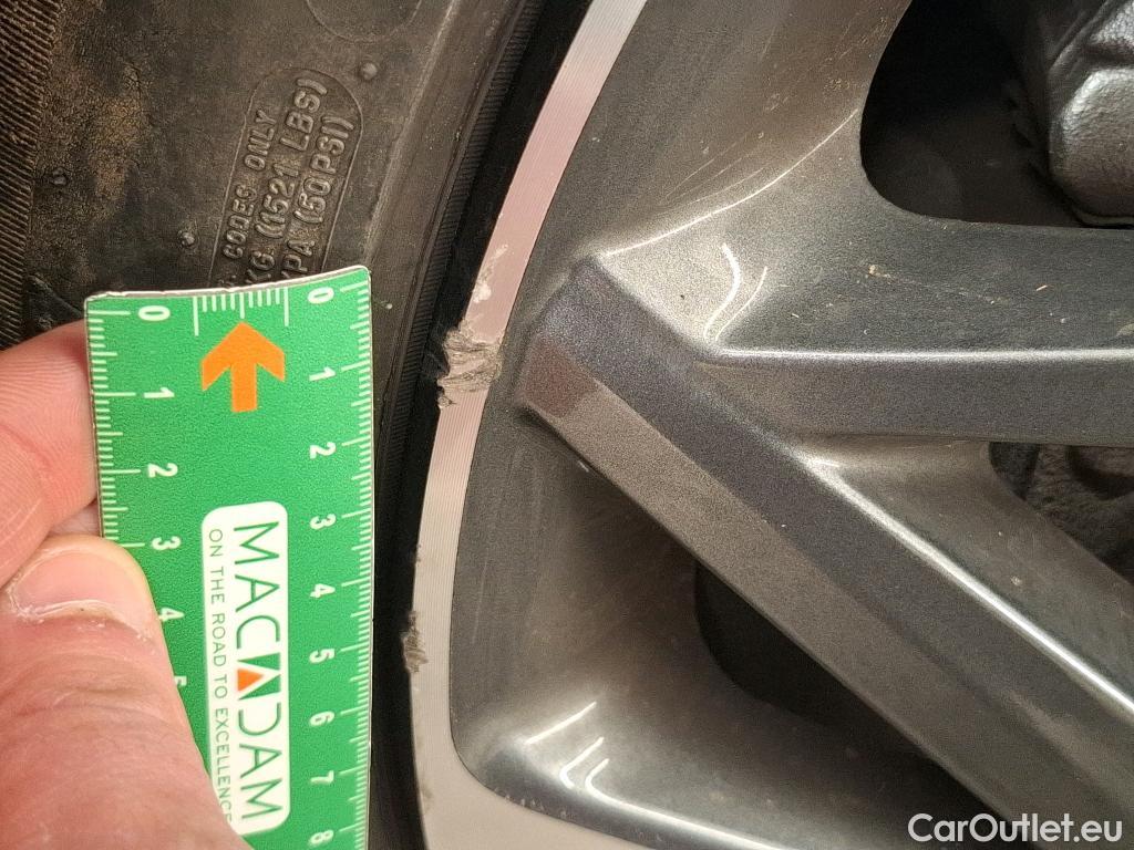  Hyundai  Konna Kona Executive Hybrid 2WD 1.6 GDI 140CV BVA6 E6d #59