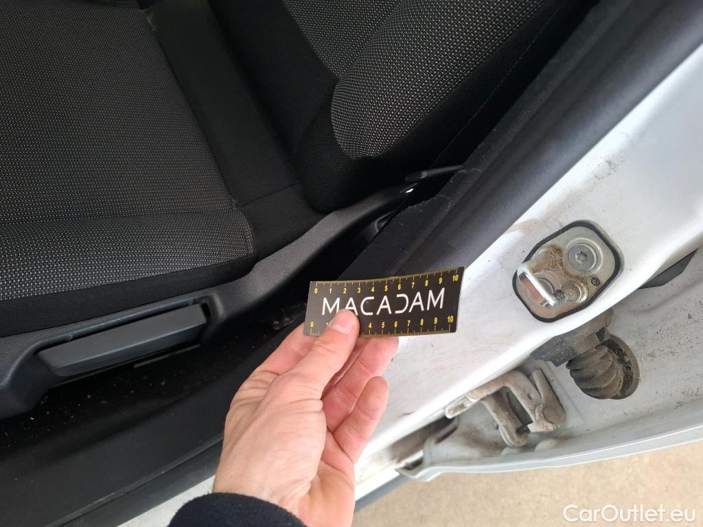  Citroen  C3  Feel Pack 1.2 PureTech 80CV BVM5 E6d #15