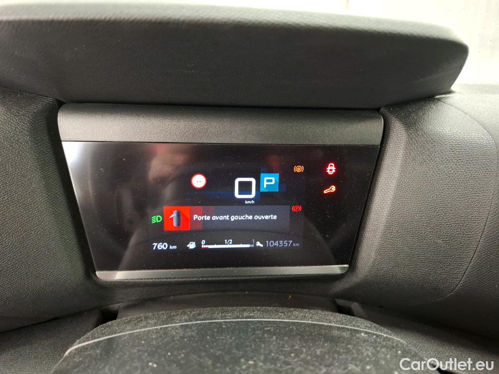  Citroen  C4 CITROEN  X / 2022 / 4P / Berline PureTech 130 S&S EAT8 Feel Pack #24