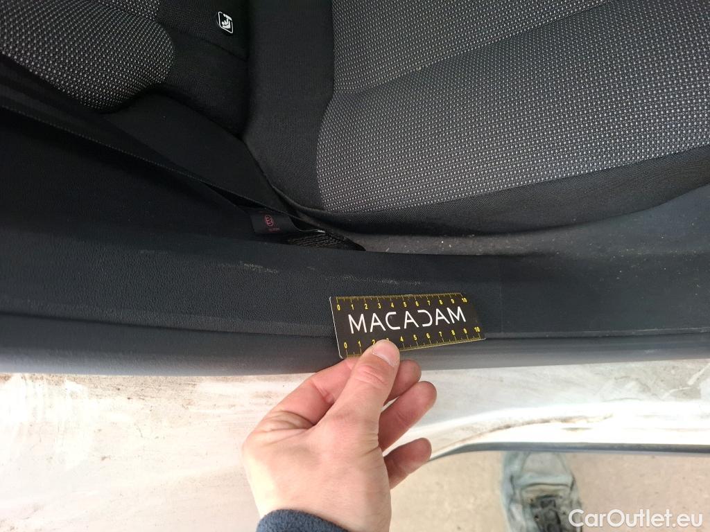  Citroen  C3  Feel Pack 1.2 PureTech 80CV BVM5 E6d #19