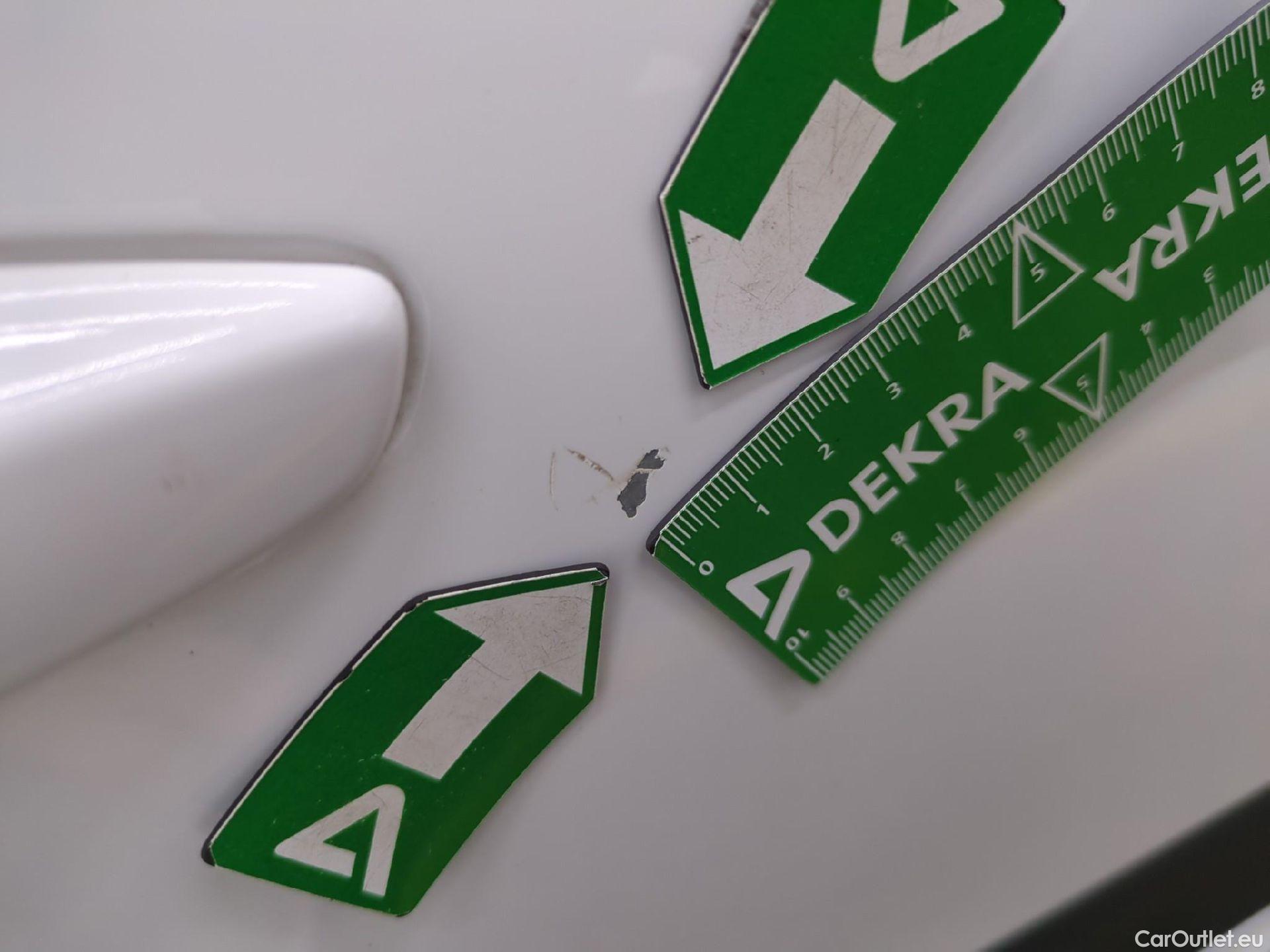  Citroen  C3  Société / 2020 / 5P / Berline / VU BlueHDi 100 S&S BVM6 Feel Nav #24