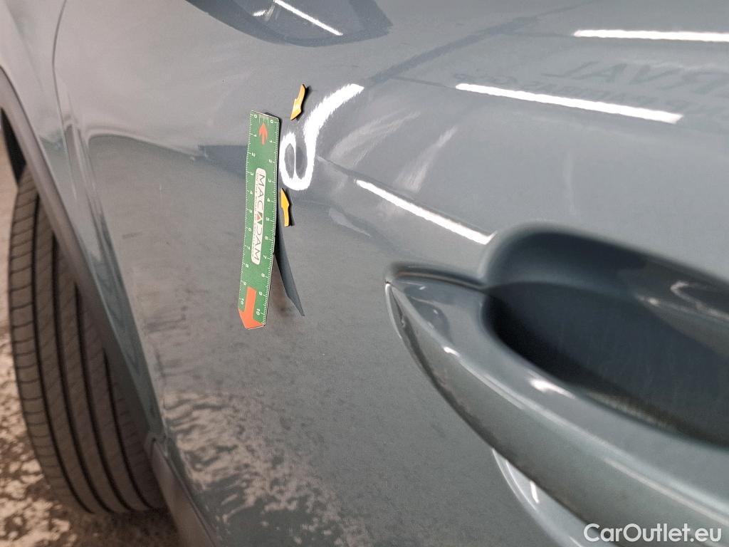  Citroen  C4  Berline Shine Pack 1.2 PureTech 130CV BVA8 E6d #37