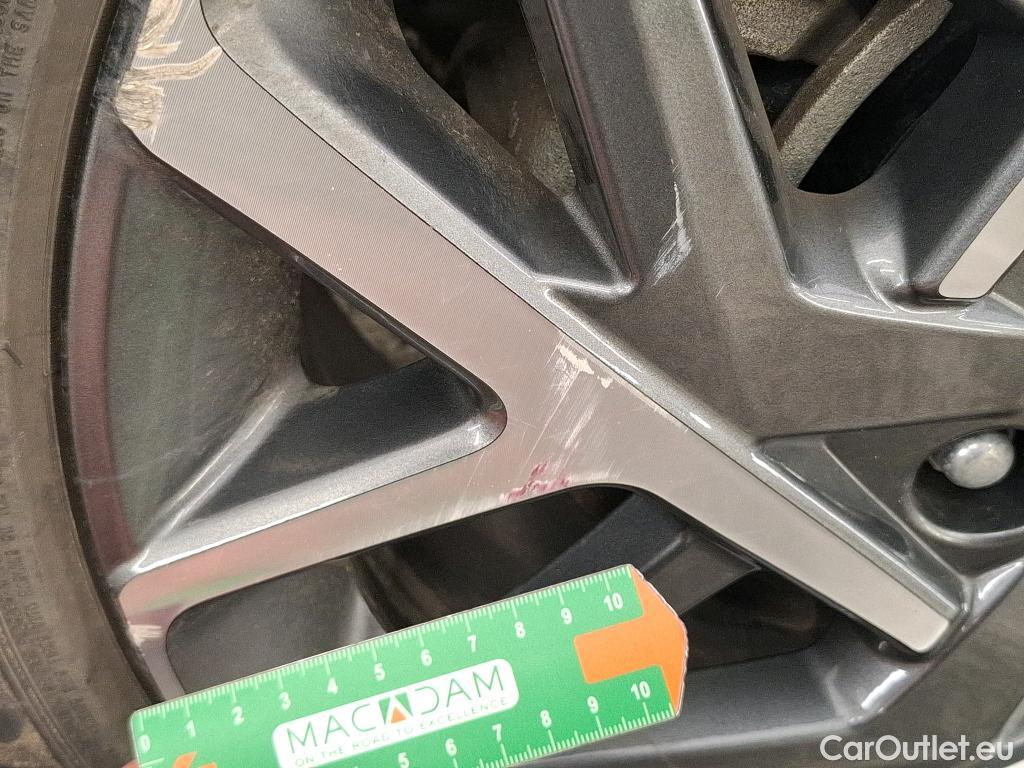  Hyundai  Konna Kona Executive Hybrid 2WD 1.6 GDI 140CV BVA6 E6d #50