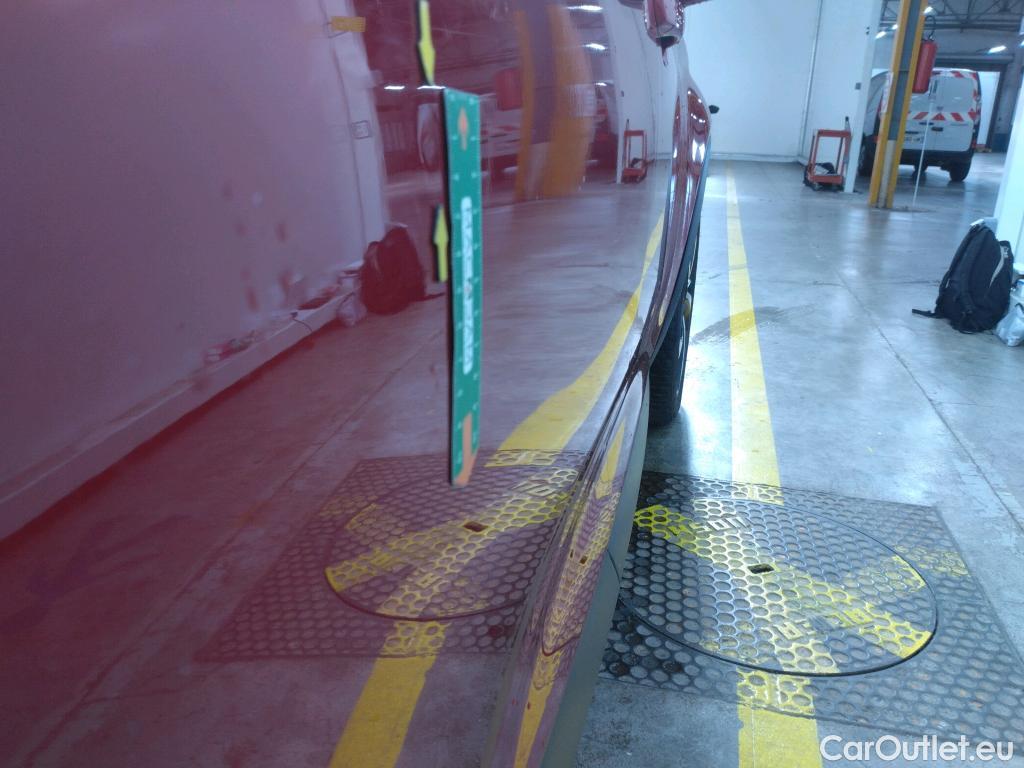  DS  DS7 DS DS 7 Crossback / 2017 / 5P / SUV E-TENSE 4x4 Grand Chic #30