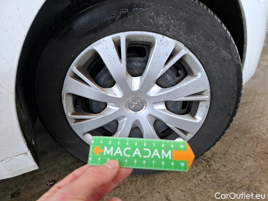  Peugeot  208  Affaire Premium Pack 1.5 HDi 100CV BVM5 E6dT #18