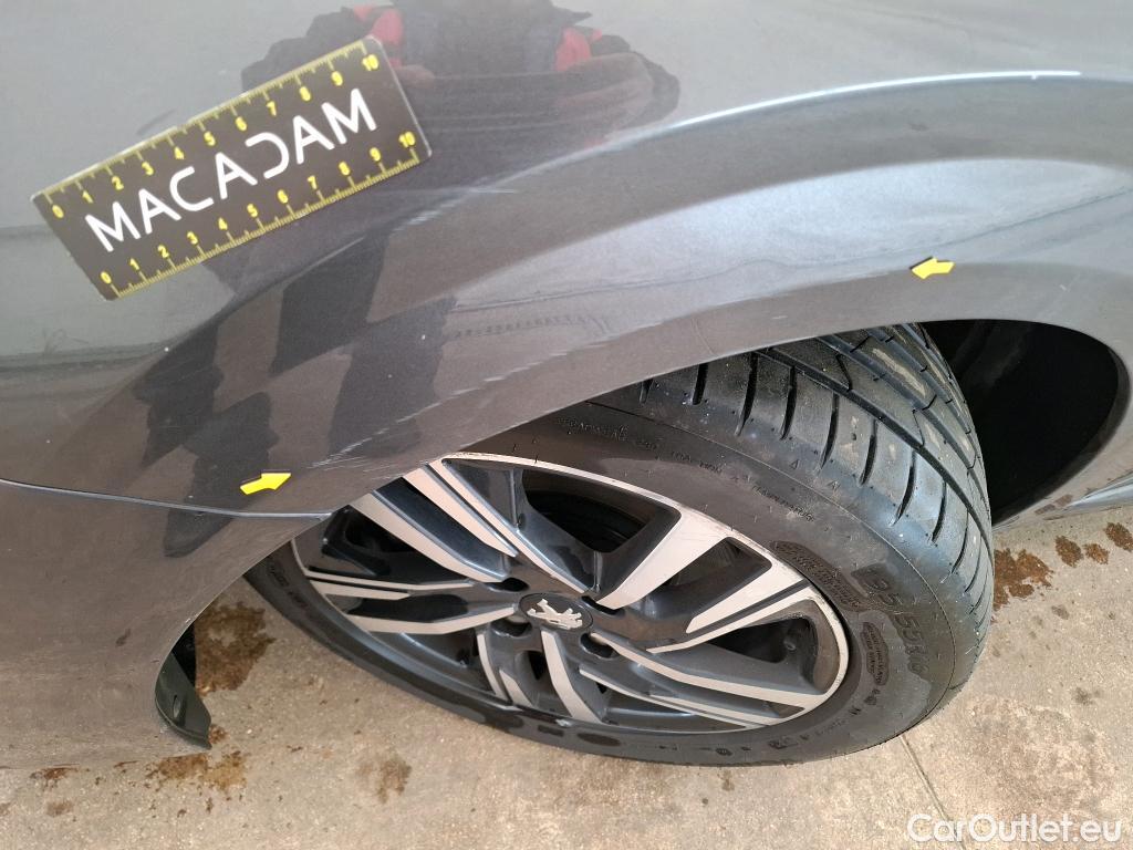  Peugeot  208  Allure Business 1.2 PureTech 100CV BVA8 E6d #15