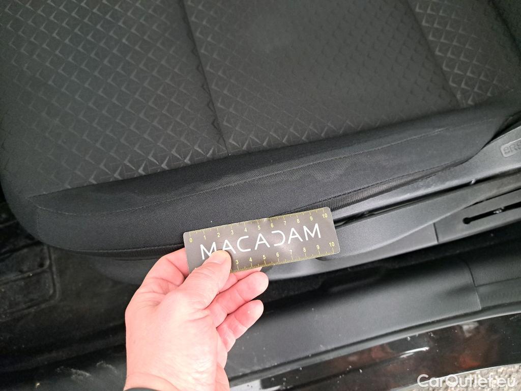  Nissan  Juke NISSAN  2019 5P Crossover DIGT 114 BVM6 Acenta #9