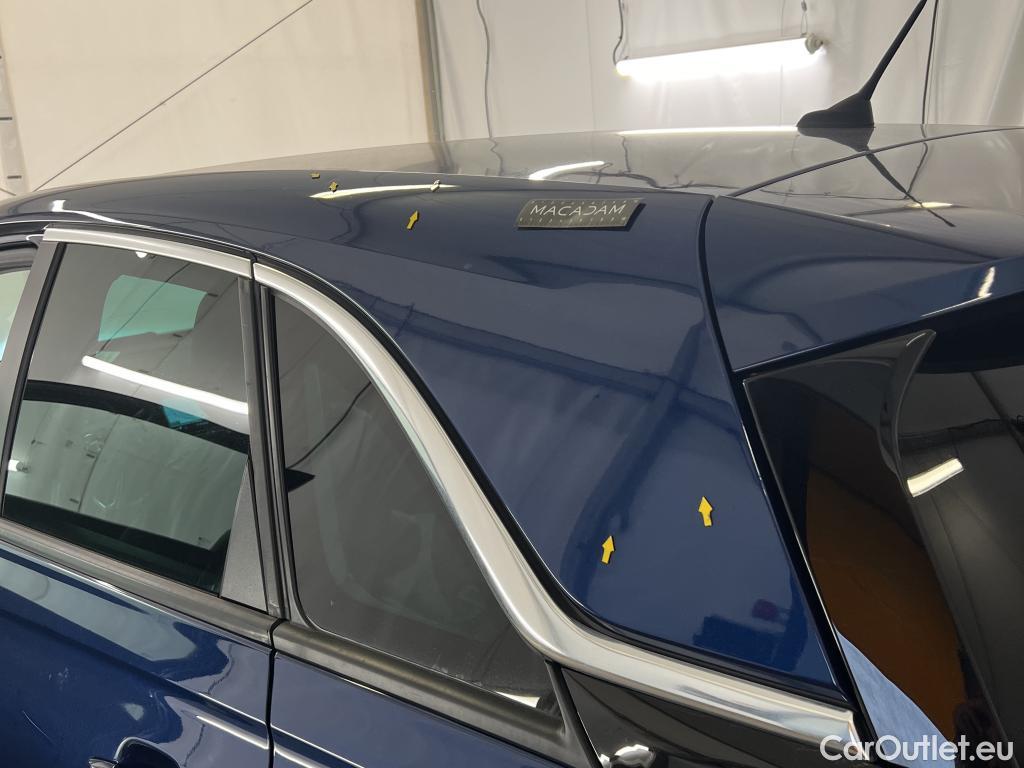  Opel  Crossland  X Business Elegance 1.2 Turbo 130CV BVA6 E6d #12