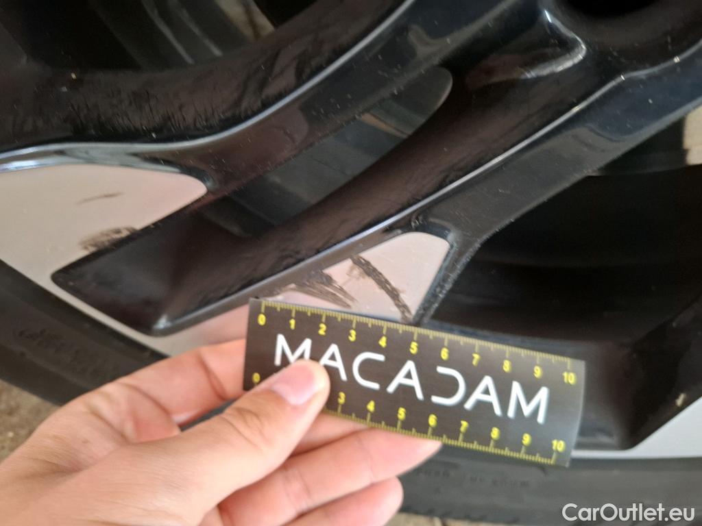  Opel   Grandland X Grandland X Elegance Business 1.5 130CV BVA8 E6d #35