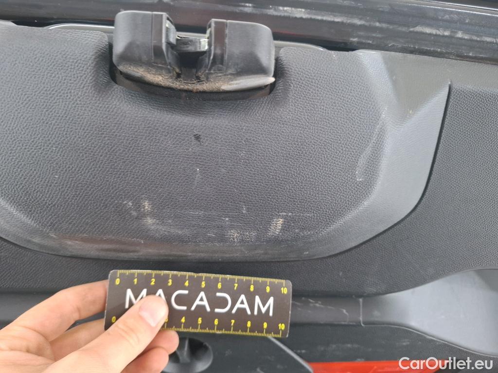  Peugeot  2008  Allure Business 1.5 HDi 110CV BVM6 E6d #44