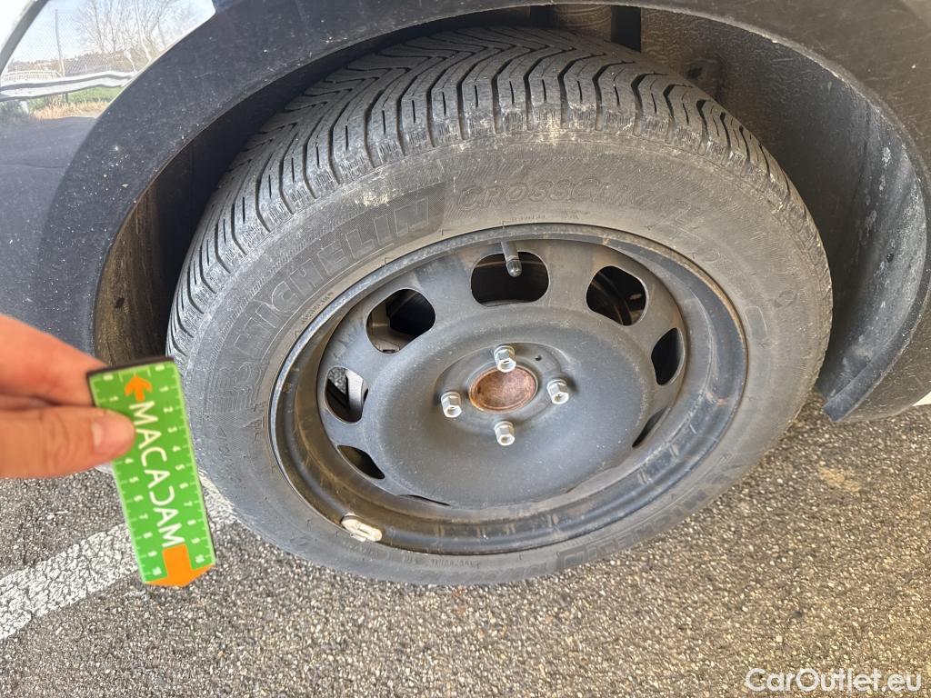  Peugeot  208  (e-) Active Business 50kWh BVA #14