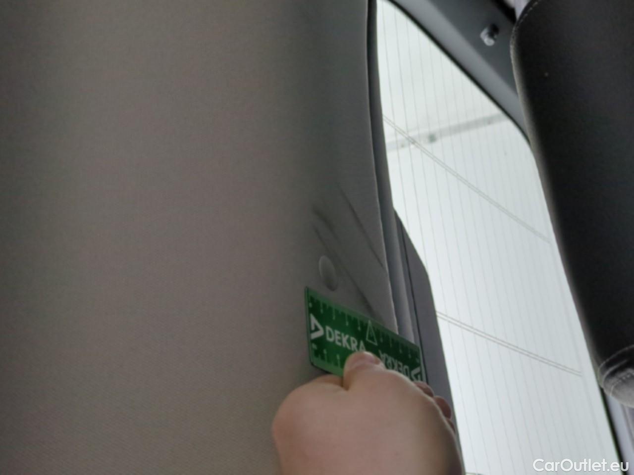  Renault  Arkana RENAULT  / 2021 / 5P / SUV Intens TCe 140 EDC -21B #17