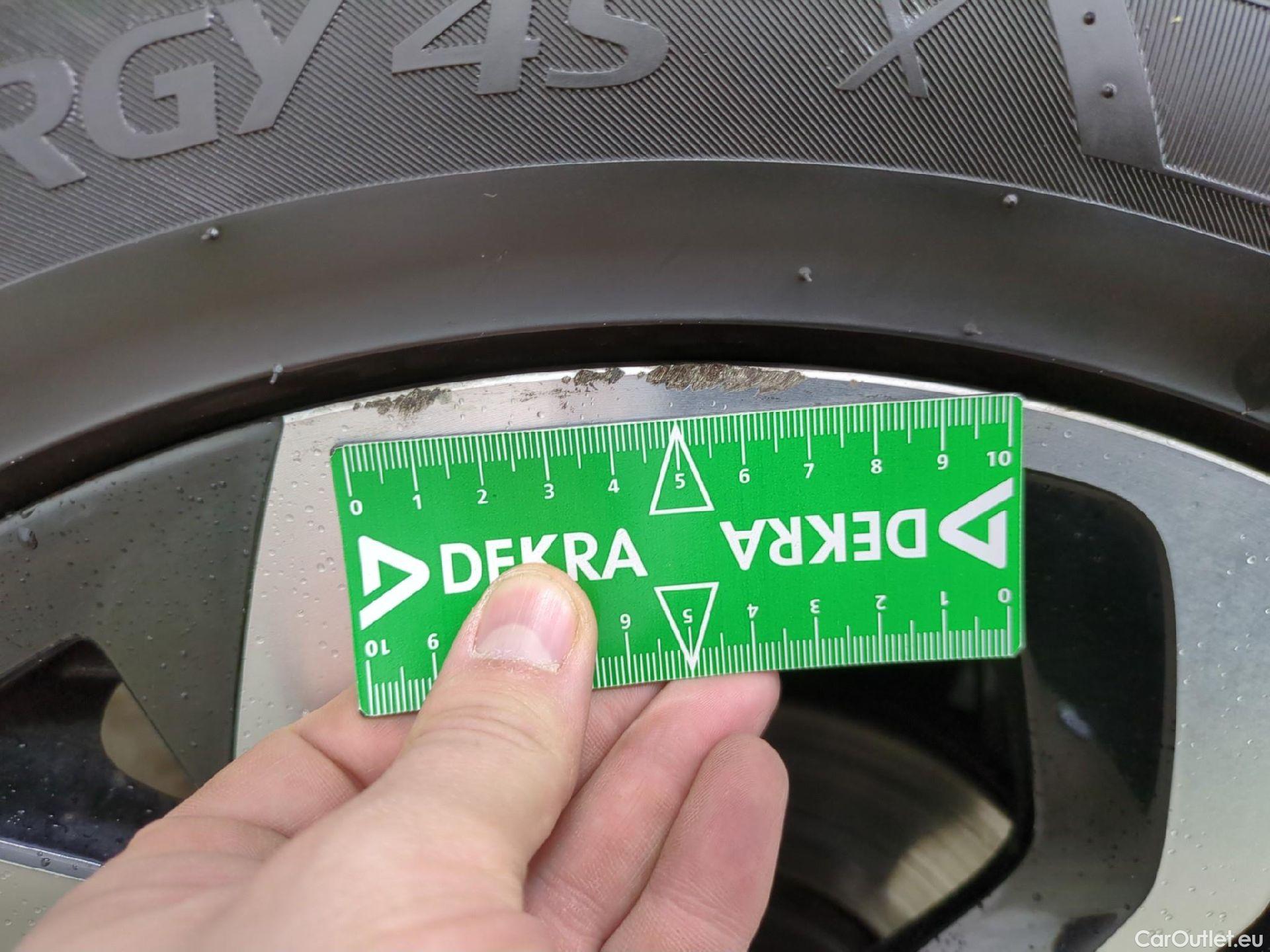  Renault  Arkana RENAULT  / 2021 / 5P / SUV Intens TCe 140 EDC -21B #10