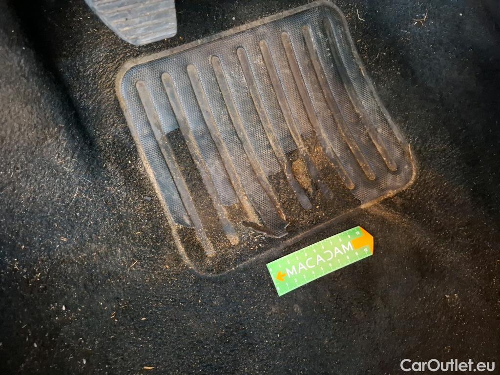  Peugeot  208  Affaire Premium Pack 1.5 HDi 100CV BVM5 E6dT #1