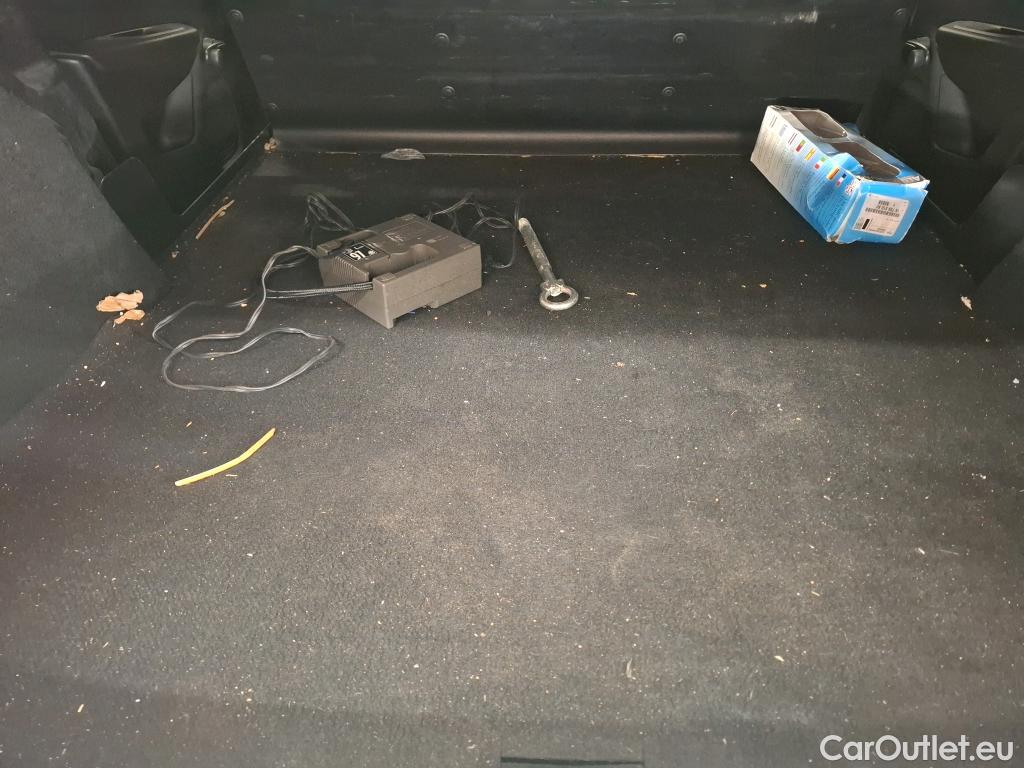  Peugeot  208  Premium 1.5 HDi 100CV BVM6 E6d #28