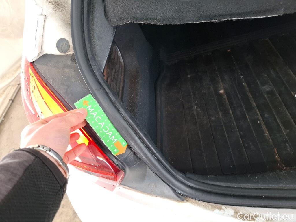  Peugeot  208  Affaire Premium Pack 1.5 HDi 100CV BVM5 E6dT #5