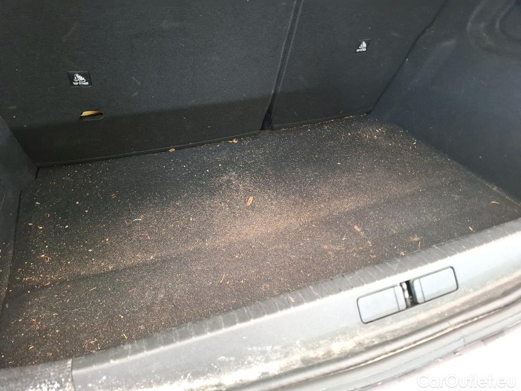  Peugeot  208  Allure Business 1.2 PureTech 100CV BVA8 E6d #46