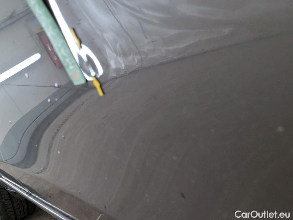  Toyota  Yaris TOYOTA  Hybride / 2017 / 5P / Berline 1.5 VVT-I HYBRID France #14