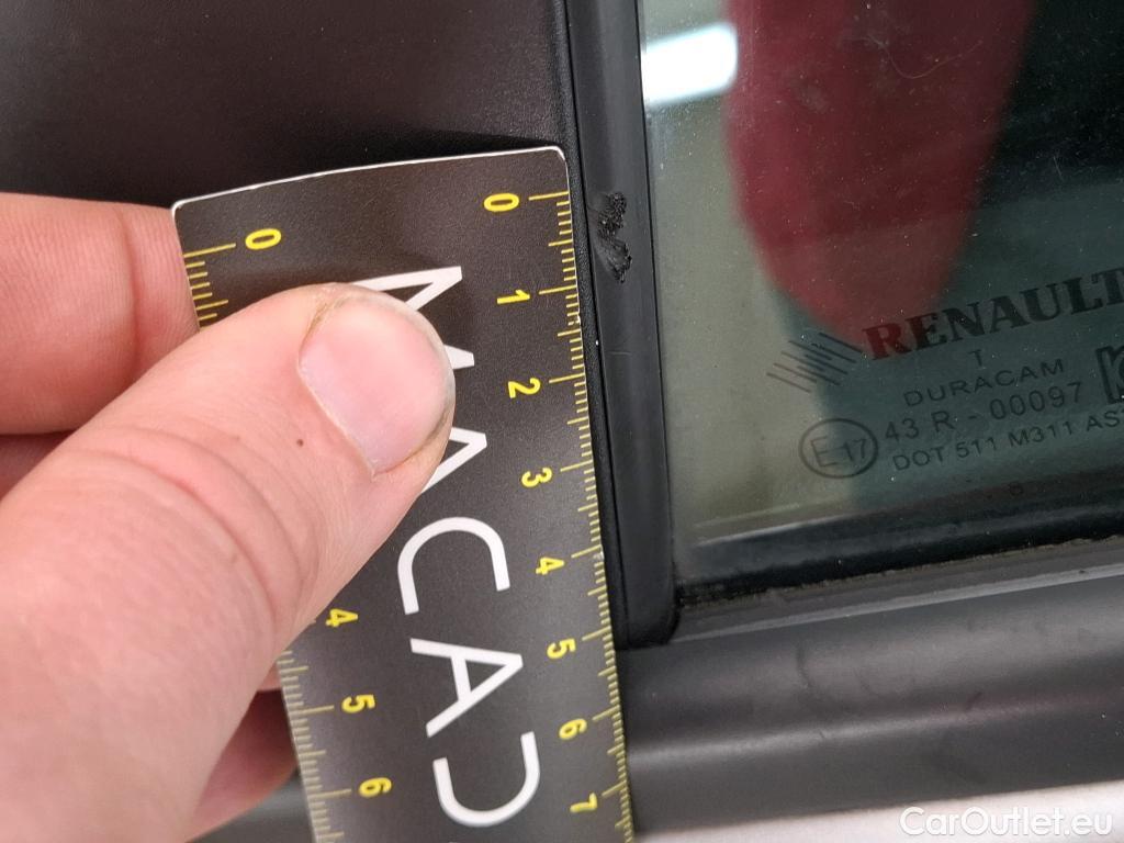  Renault  Clio  IV Air MediaNav 1.5 dCi 90CV BVM5 E6 #8