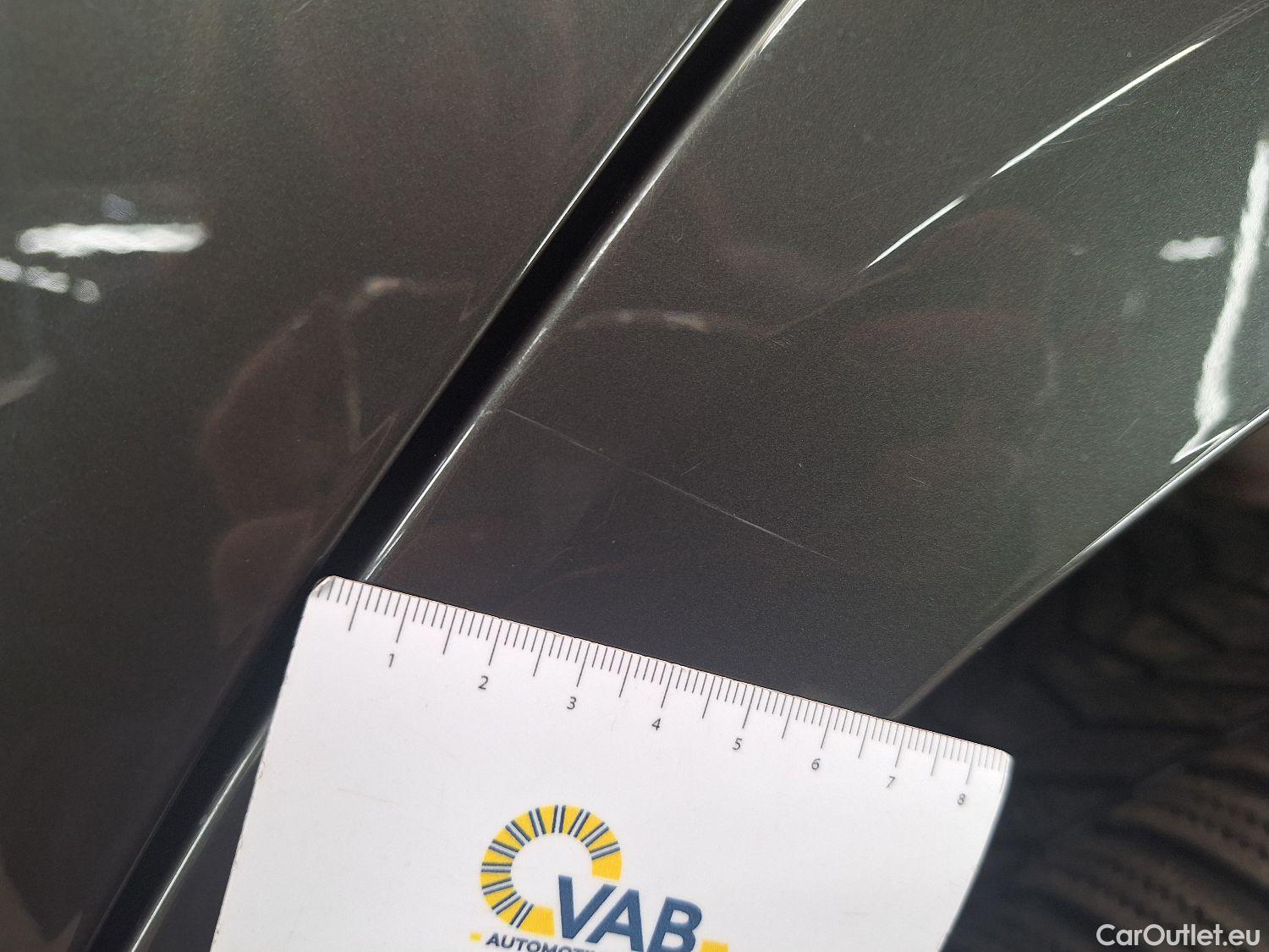  Volvo  V60 Volvo,  '18, Volvo  T6 Recharge 4x4 Geartronic R-Design 5d #46