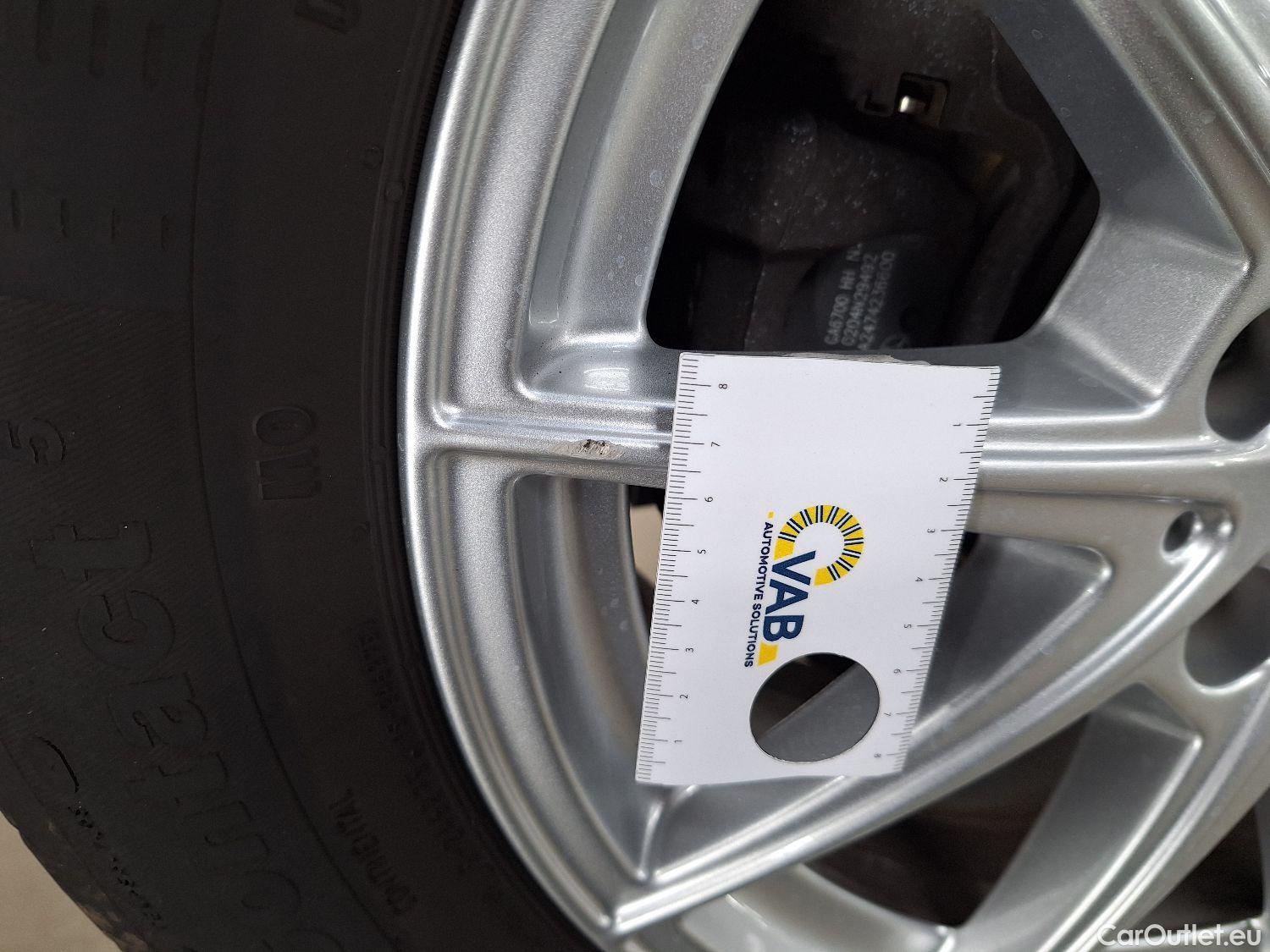  Mercedes  CLA-Klasse Mercedes, CLA-Class '19, Mercedes-Benz CLA CLA 180 d Business Solution Esse #8