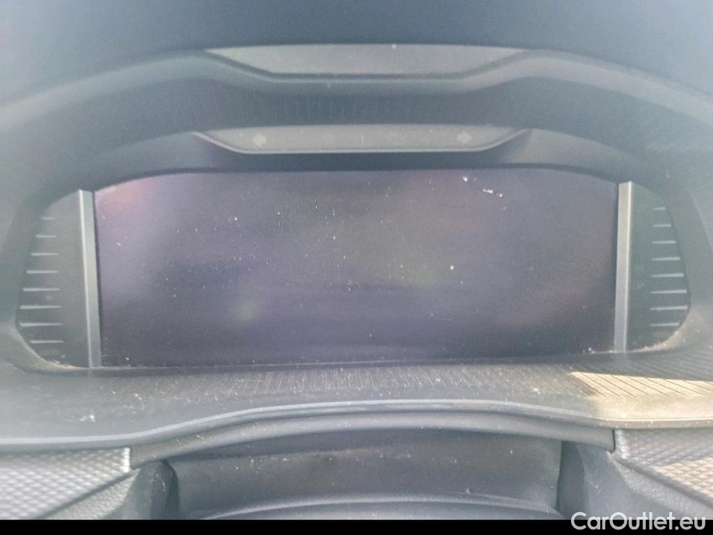  Skoda  KAMIQ SKODA  1.0 TSI 81kW (110CV) DSG Ambition #42