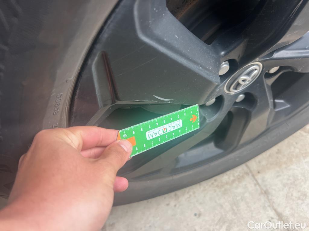  Toyota  RAV4 TOYOTA  / 2018 / 5P / todoterreno 2.5l Feel! #12