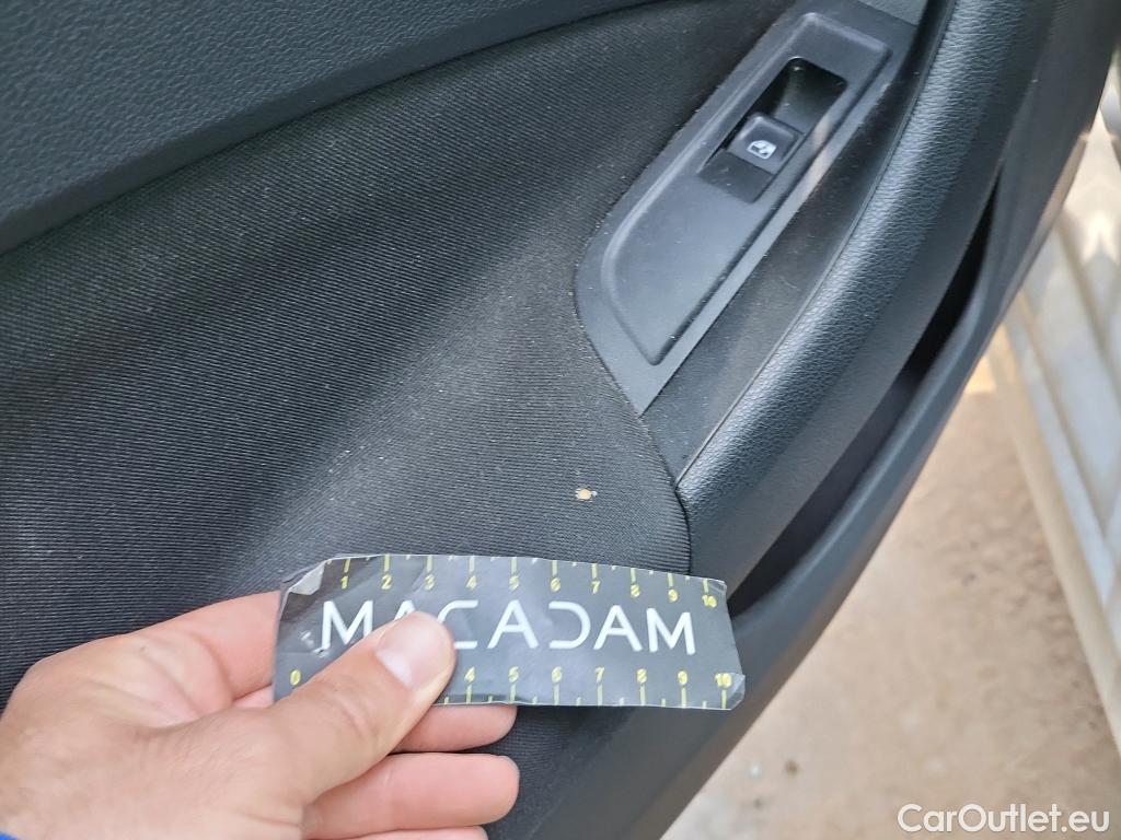  Skoda  KAMIQ SKODA  1.0 TSI 81kW (110CV) DSG Ambition #26